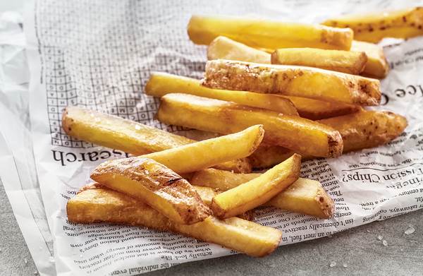 TK Lamb Weston Connoisseur Homestyle Fries, 11x11, 2,5 KG/BT Pommes mit Schale, ungewürzt, unregelmäßiger Schnitt
