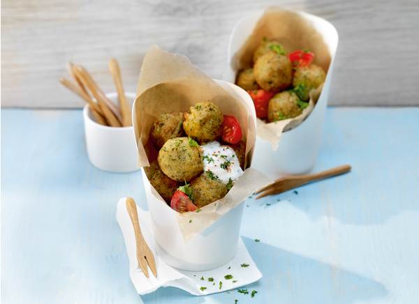 TK Vegeta Falafelbällchen, ca. 15g,frittiert, 4 KG/KT aus Kichererbsen, Bulgur und weiteren Zutaten, zum Bällchen geformt