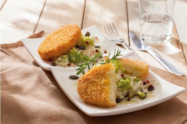 TK Avita Blumenkohl-Käse-Medaillon, 75 g, 2,5 KG/BT Blumenkohl, Käse und Kartoffelflocken, mild gewürzt, paniert, vorgebacken