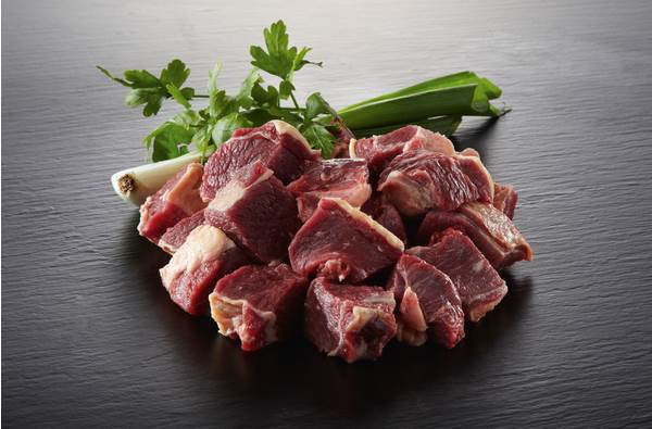 Dyrekød tern nakkefilet, med salt og peber, i flad kogepose, kg, EU
