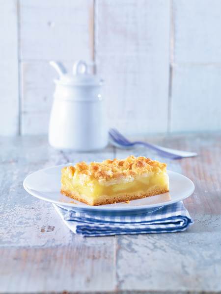 TK Patisserie du Chef Apfel-Streusel-Kuchen, in 21 Stücke geschnitten, 2700 G/ST Hefe-Mürbeteig mit Apfelfüllung und Streuseln dekoriert