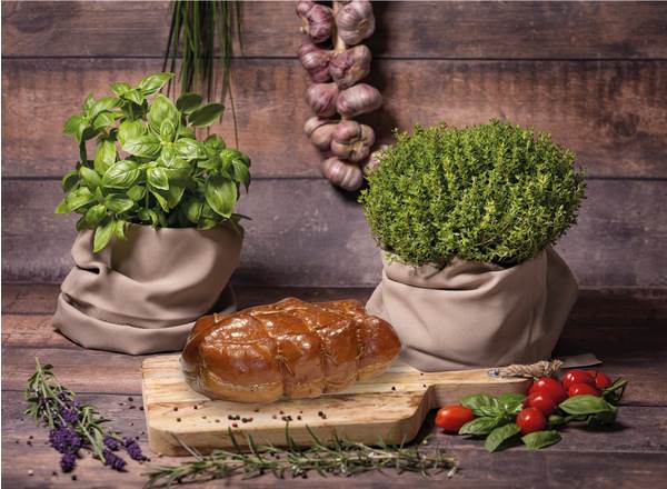 Rarytas Szynka z tłuszczykiem, wieprzowa, wędzona, parzona, peklowana, ok. 1 KG