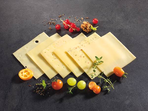 Meiba Mixkarton Scheiben 6-fach gestapelt 500 G/PK 2x Gouda, 2x Edamer, 2x Tilsiter, 2x Butterkäse, 2x Maasdamer, 2x Kräuterkäse