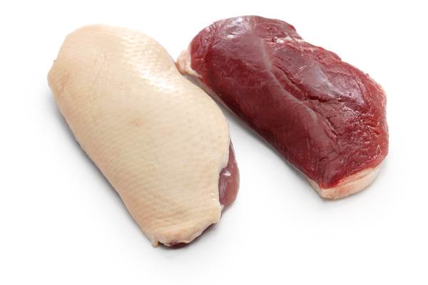 Mr Filet z kaczki piżmowej (Barbarie), bez kości, ze skórą, 2x ok.350g, ok. 0,7 KG/PR  , kraj pochodzenia: Francja,