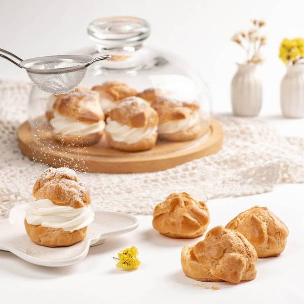 Brześć Ptysie/korpusy ptysiowe, 23-25 sztuk w opakowaniu, śr. 59 mm, 200 GR/PA