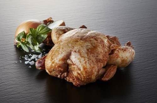 Hel rökt kyckling, rimmad, tillsatt 2% lake, Danmark, ca 1,2 kg