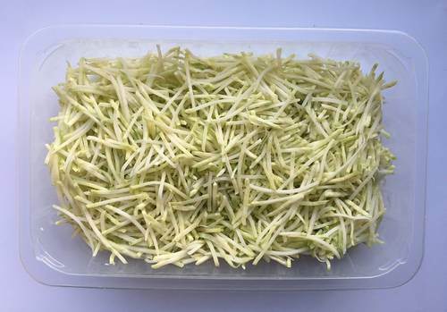 Broccolistjälk Julienne, strimlad 3 mm, 1 kg